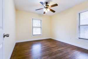 2205 Live Oak Dr (16)