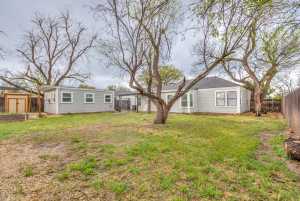 2205 Live Oak Dr (31)