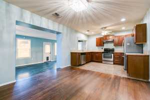 2205 Live Oak Dr (9)