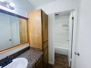 1230 E 26th St (10)