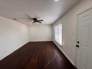 2402 Webster Ave (15)