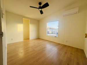 10324 Front St (9)