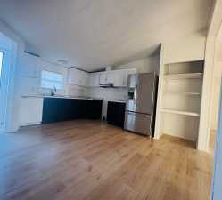 10324 Front St (19)