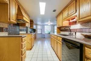 206 Crestwood Dr (11)