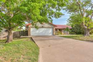 206 Crestwood Dr (3)