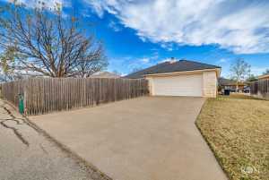 4209 Autumnwood Trail (30)