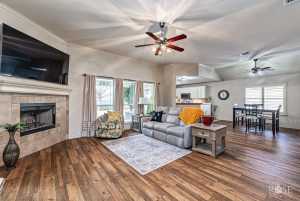 4209 Autumnwood Trail (6)