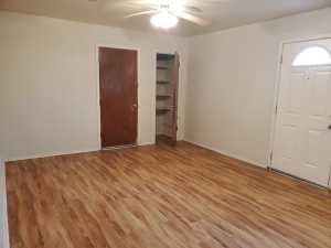 2456 Stanton St (2)