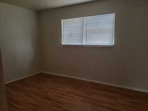 2456 Stanton St (6)