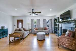 2312 Live Oak St (3)