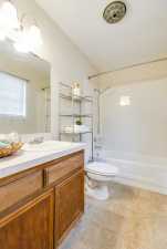 1826 High Butte Dr (27)