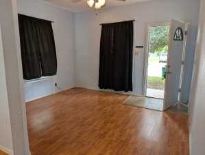 818 W Ave Z (4)