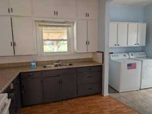 818 W Ave Z (8)