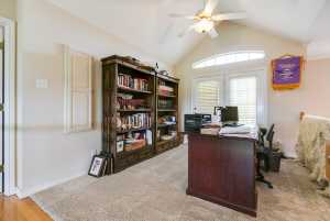 1218 Ashford Dr (50)