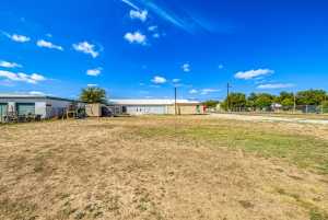 313 E 19th St (22)