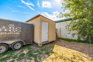 313 E 19th St (25)