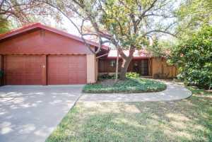 27 Yucca St