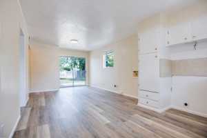 2006 Field St (8)