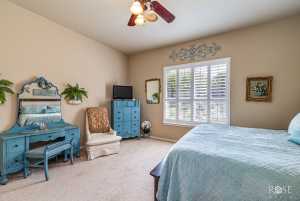 6033 Kingsbridge Dr (26)