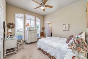 6033 Kingsbridge Dr (29)