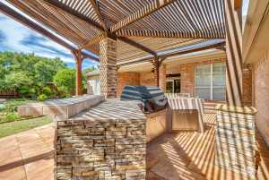 6033 Kingsbridge Dr (37)