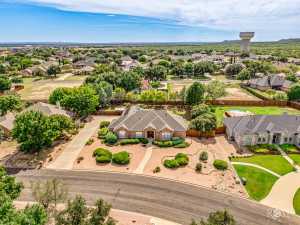 6033 Kingsbridge Dr (46)