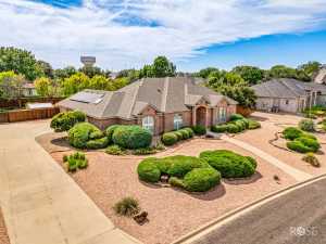 6033 Kingsbridge Dr (57)