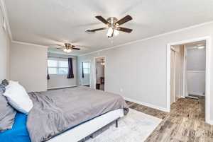 204 S Monroe St (18)