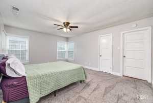 204 S Monroe St (21)