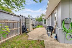 204 S Monroe St (26)