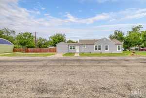 204 S Monroe St (29)