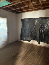 2002 N Oakes St (10)