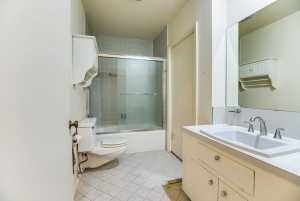 4201 River Bend Dr (50)