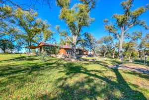 4201 River Bend Dr (57)