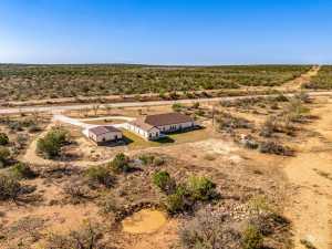 15016 E FM 1929 (50)