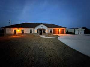 15016 E FM 1929 (57)