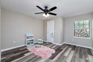 14 E 23rd St (23)