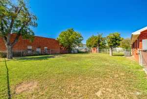 14 E 23rd St (31)