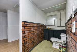 1307 East Ave (39)