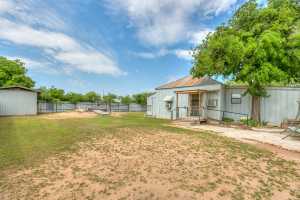 1307 East Ave (23)