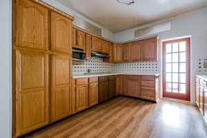 1307 East Ave (10)