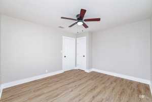 306 E 38th St (18)
