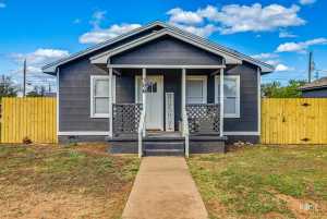 306 E 38th St (2)