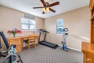 136 E 42nd St (20)