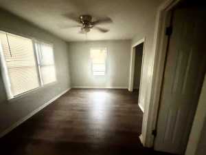 3201 Travis St (4)