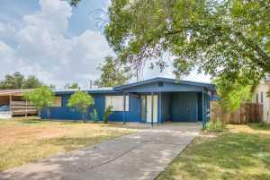131 Oakwood St