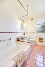 1211 S Madison St (56)