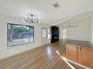 1214 Gregory Dr (10)