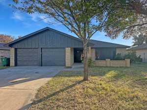 1214 Gregory Dr (2)