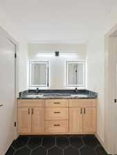 1214 Gregory Dr (14)